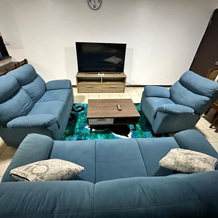 Ambitious Apartment Nadi Esterno foto